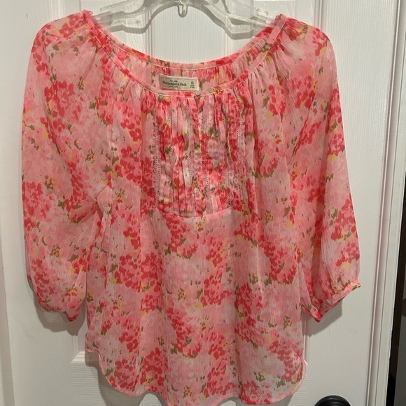 Abercrombie & Fitch Vintage Boho Sheer Pink Floral Blouse - Picture 2 of 4